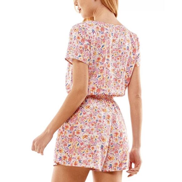 Bebop Juniors' Printed Surplice Romper Size XXS - Picture 2 of 6